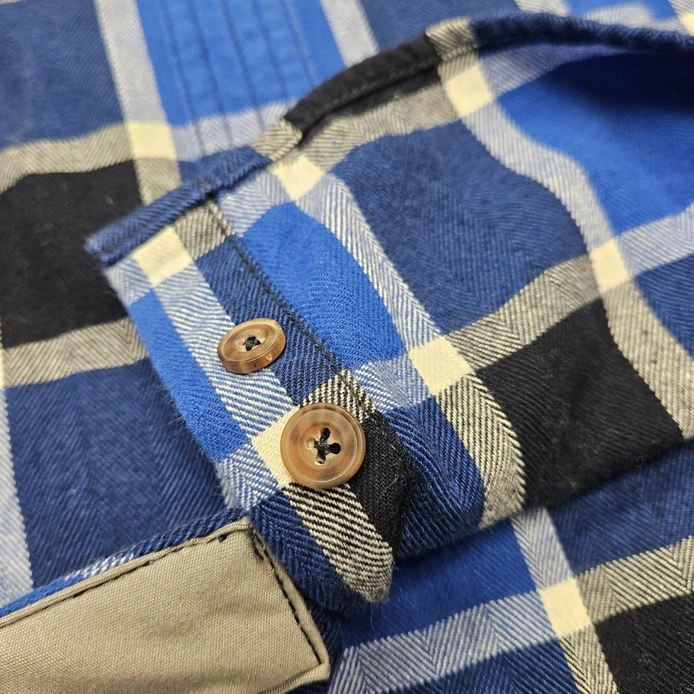 Duluth Trading Co Women's L Free Swingin Flannel Shirt Blue Black Plaid L - Picture 11 of 11